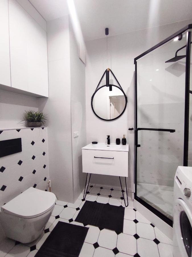 ורשה Apartamentysnu, Wola Premium I Z Parkingiem מראה חיצוני תמונה