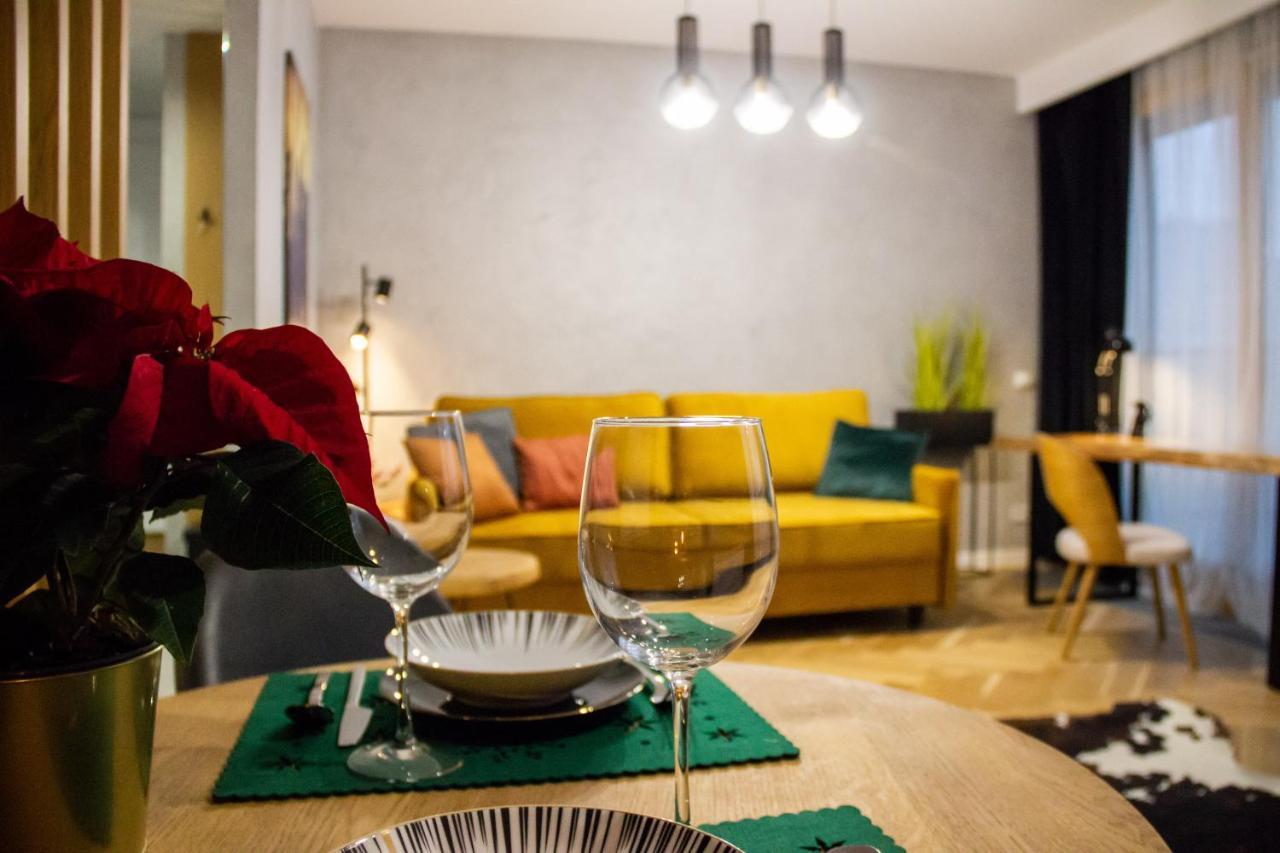 ורשה Apartamentysnu, Wola Premium I Z Parkingiem מראה חיצוני תמונה